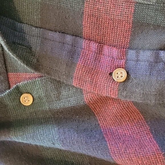 London Fog Button-down Flannel - Picture 7 of 7